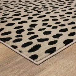 Daffodil Leopard Print Woven Rug - Thresholdā¢